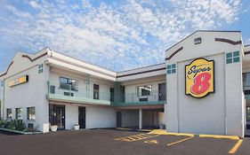 Super 8 By Wyndham Chicago/Rosemont/O'Hare/Se